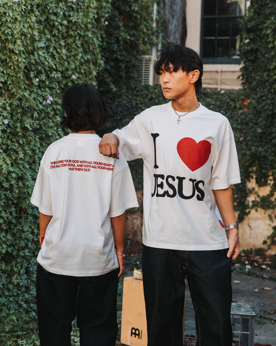 I love Jesus shirt WHITE